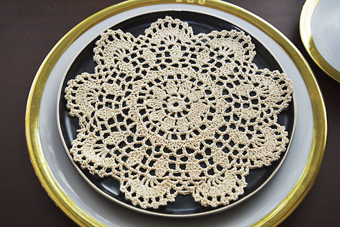 Crochet Round Doilies 8" Round. Wheat color. 6 pieces pack